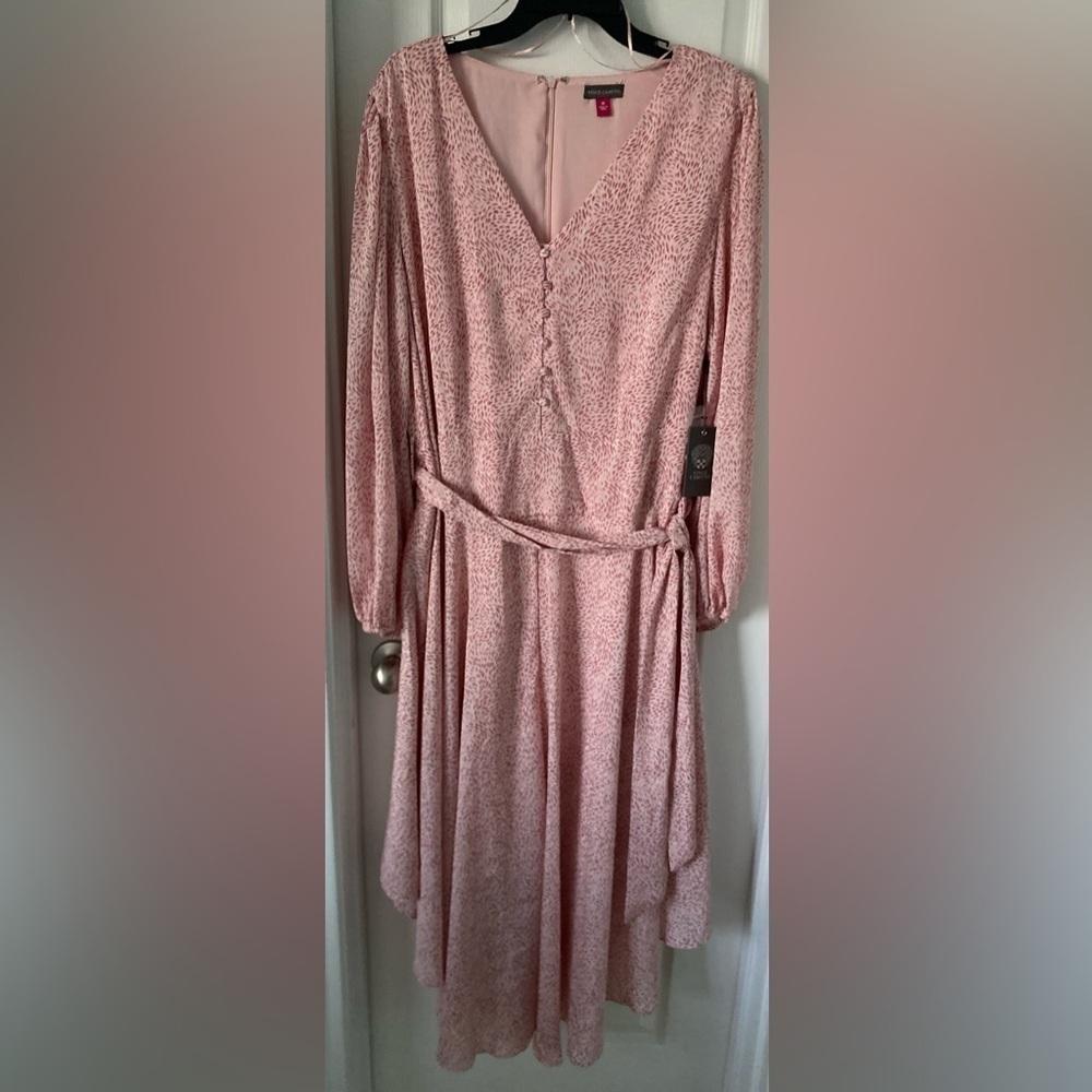 Women’s Vince Camuto long sleeve gown Size 3X